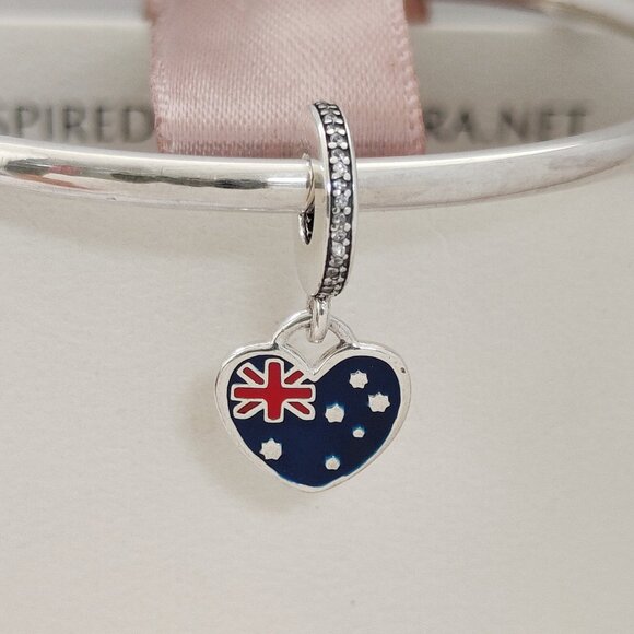 Pandora Australia Flag Heart Dangle Charm Exclusive Travel Destination with box - Picture 3 of 6